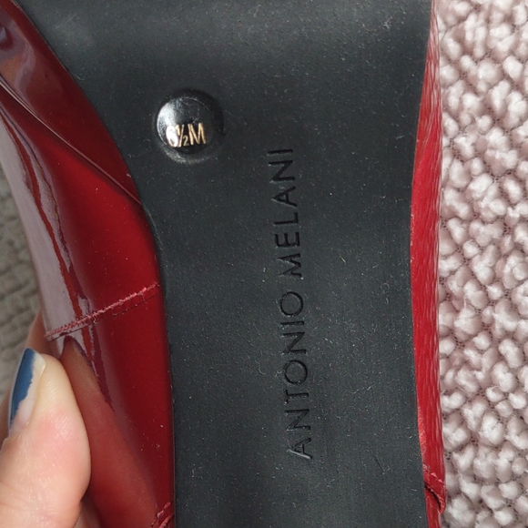 Antonio Melani Haleen Peep-toe Sling-back heels. - Picture 3 of 6